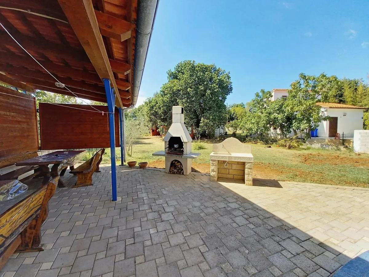 Holiday home Holiday House Kazali, Medulin